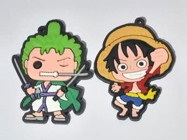 Pingente One Piece Monkey D. Luffy e Roronoa Zoro - 4 Peças