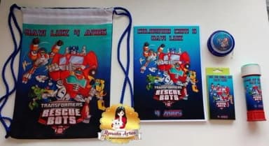 Kit Alegria na Mochila Transformers Rescue Bots