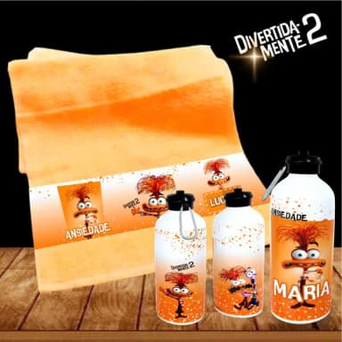 Kit Toalhinha com Garrafa Personalizada