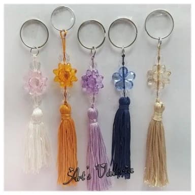 Chaveiro Flor com Franja