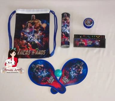 Kit Jogos na Mochila + Raquetes Vingadores Ultimato