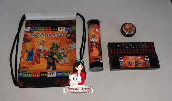 Kit Jogos na Mochila Ninjago Turma