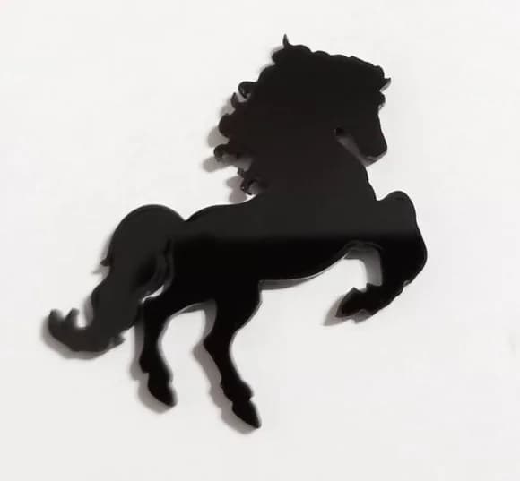 Aplique Cavalo no Acrílico Preto - 6 Peças
