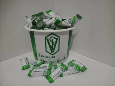Balde Personalizado com 100 Balinhas - Qualquer Tema