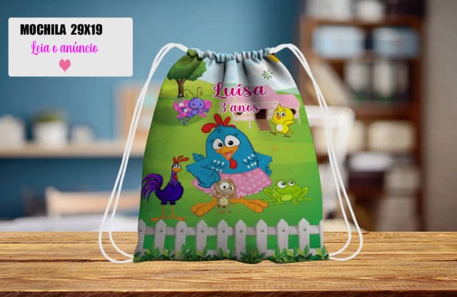 Mochilinha personalizada para lembrancinha da Galinha Pintadinha