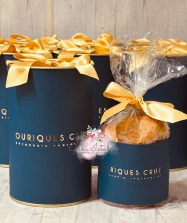 Tubolata com mini panetone