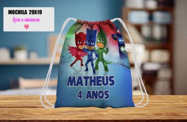 Mochilinha personalizada para lembrancinhados