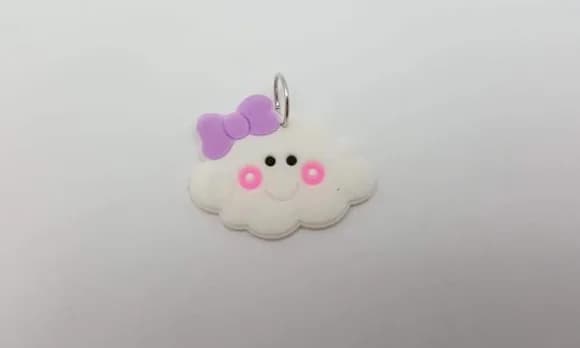 Pingente de Nuvem Fofinha Emborrachado de 2,8cm