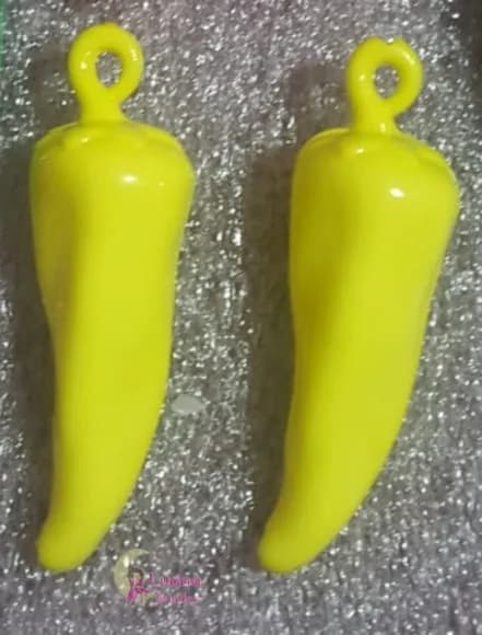 Pimenta Pingente Amarela de Acrilico 5cm 10 Unidades