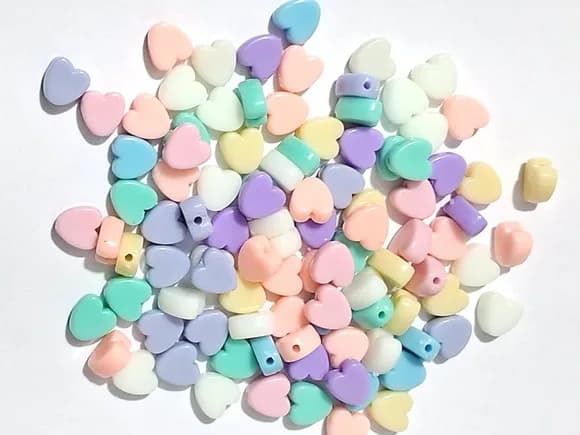 Miçangas Coração 9mm Pacote com 100 Unidades Coloridas