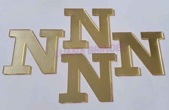 Aplique da Letra N em Acrílico Espelhado Dourado - 5cm
