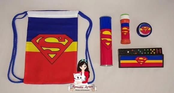 Kit Jogos + Bolha na Mochila Super Homem