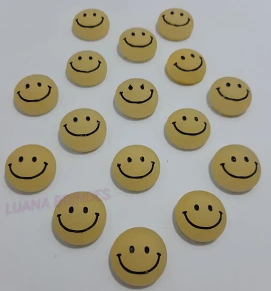 Aplique Carinha Feliz de resina - pct c/ 7 unidades