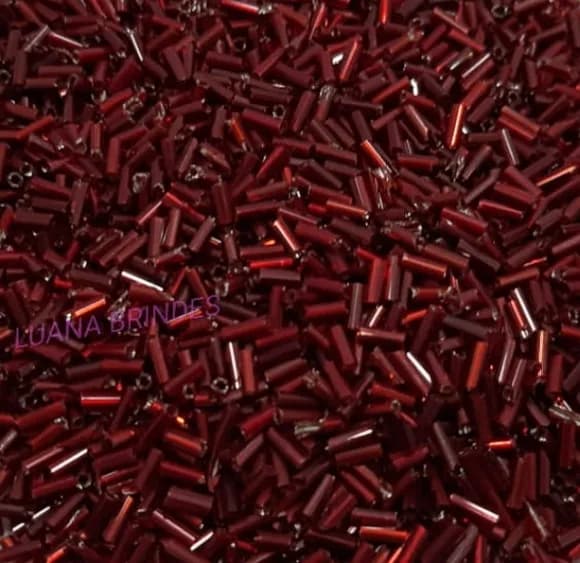 Canutilho Vermelho de acrílico - 4,5mm - pct com 50 gramas