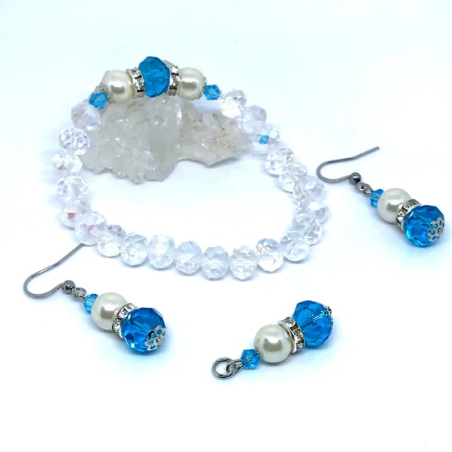 Conjunto Luxo com Pulseira,Pingente e Brincos em Inox com cristais