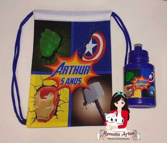 Mochila com Squeeze Personalizado os Vingadores