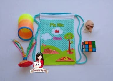Mochila Brinquedos Retrô Tema Pic Nic