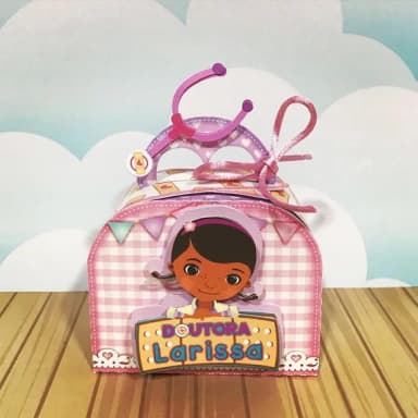 Kit 60 Lembrancinhas Doutora Brinquedos