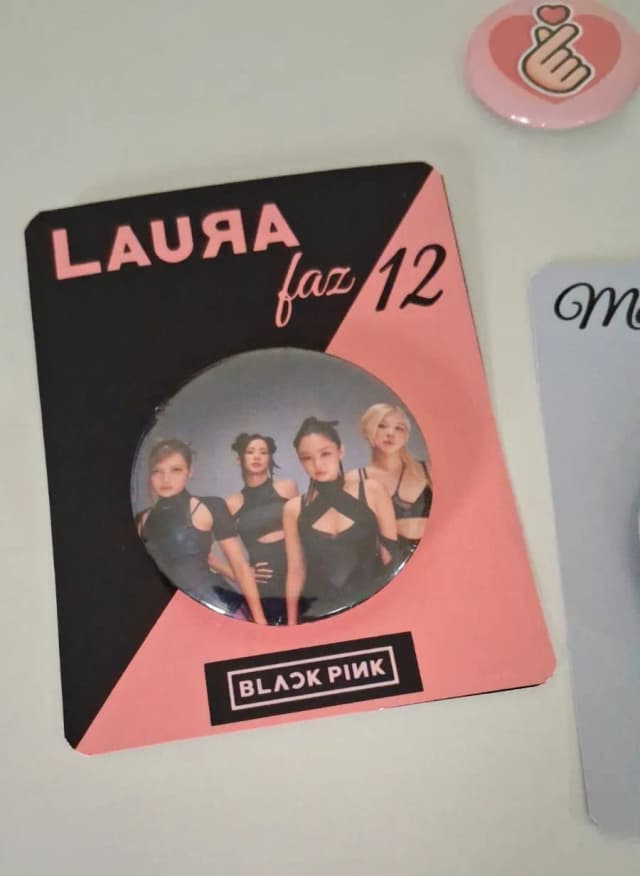 Botton com card personalizaveis para lembrancinha