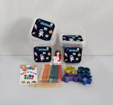 Kit Massinha no Baldinho Personalizado Astronauta