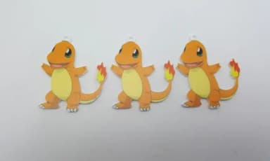 Pingente Pokémon Charmander Em Acrílico Uv 3 Unidades