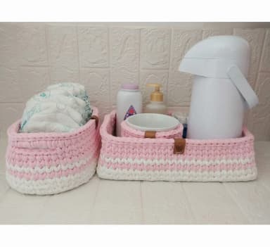 Kit Higiene do bebê Rosa e Branco com molhadeira