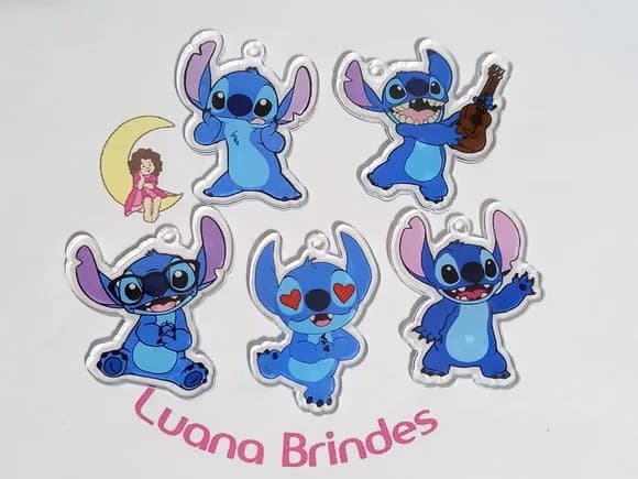 Pingente Stitch de Acrílico Adesivado 4cm - 1 Peça