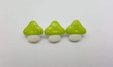 Aplique Botão de Cogumelo Verde de 1,5cm - 20 unidades