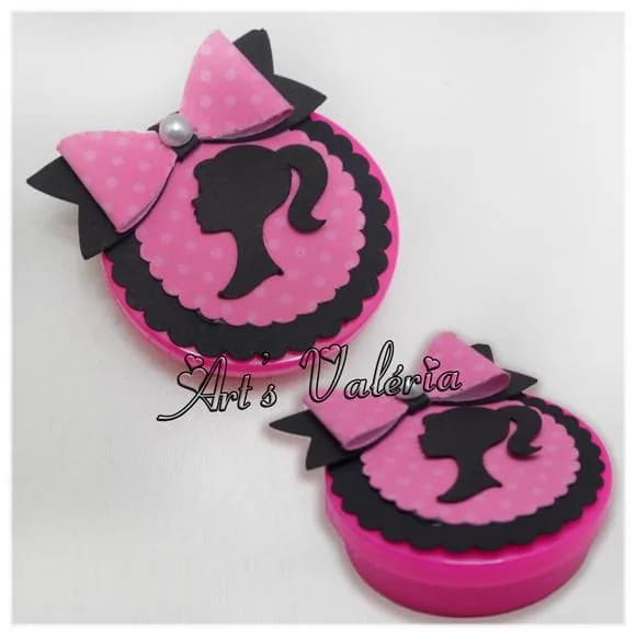 Latinha Barbie Paris