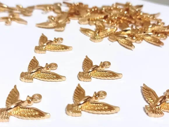 Pingente Divino Espírito Santo Dourado -10 Unidades