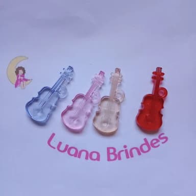 Violão Pingente Colorido de Acrilico 5,3cm Pct 11 Unidades