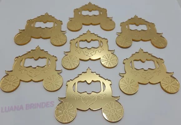 Aplique Carruagem Acrílico Espelhado Dourado 4,5cm Pct 4 und