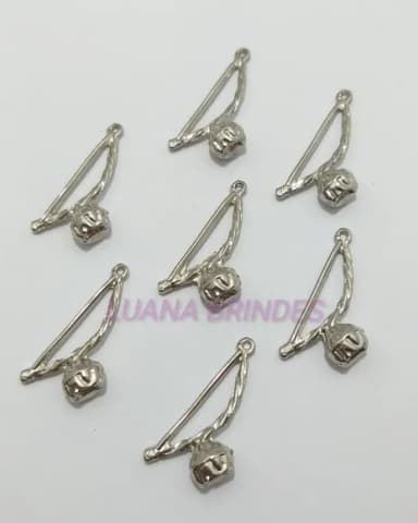 Pingente Berimbal de Metal Prateado - pct c/10 unid