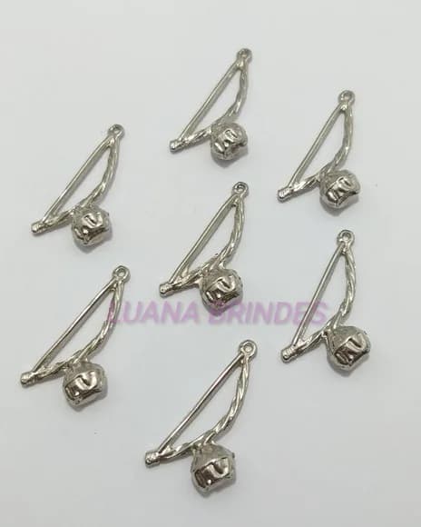Pingente Berimbal de Metal Prateado - pct c/10 unid