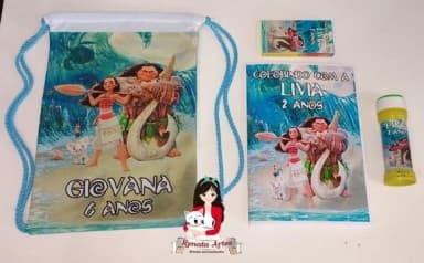 Kit diversão personalizado na mochila Moana