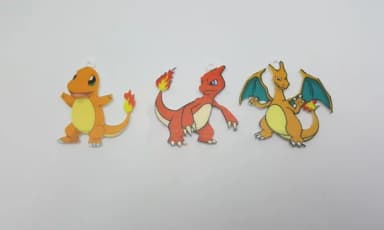 Pingentes Pokémon Evolução Charmander em Acrílico UV 3 Unids