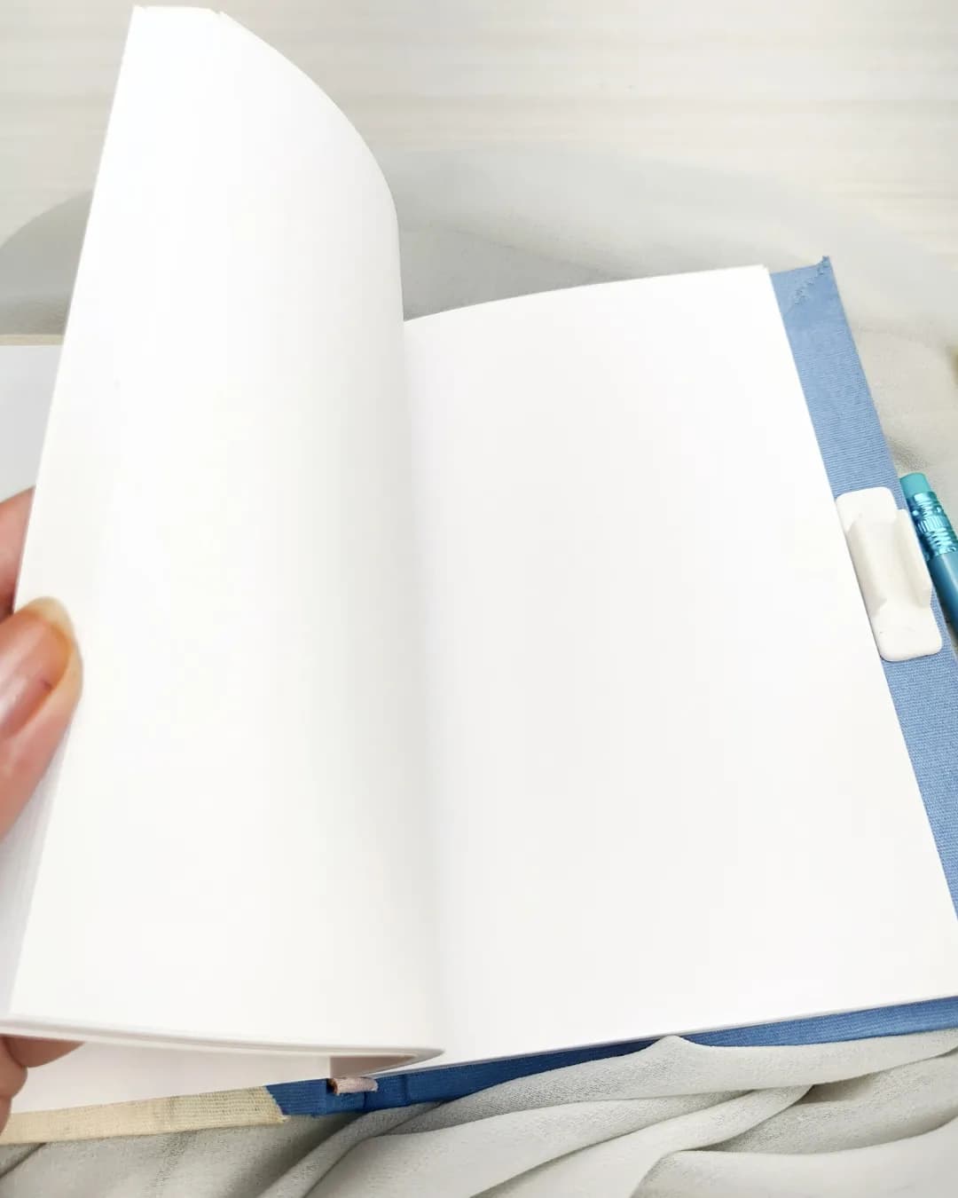 Caderno Pequeno Bordado Gatinho