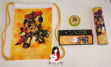 Kit Jogos Personalizado na Mochila Tema Transformers