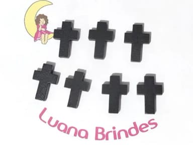 Cruz de Madeira 2,2cm Preta C/furo Passante - 10 Unidades