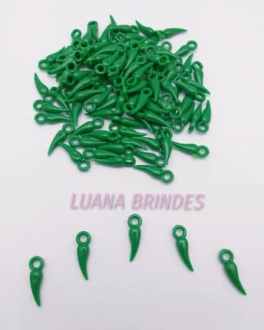 Pimentinha Pingente Verde de Acrilico 2,3cm Pct 30 unidades