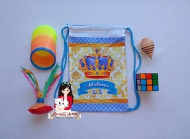 Mochila Brinquedos Retrô Tema Coroa Realeza