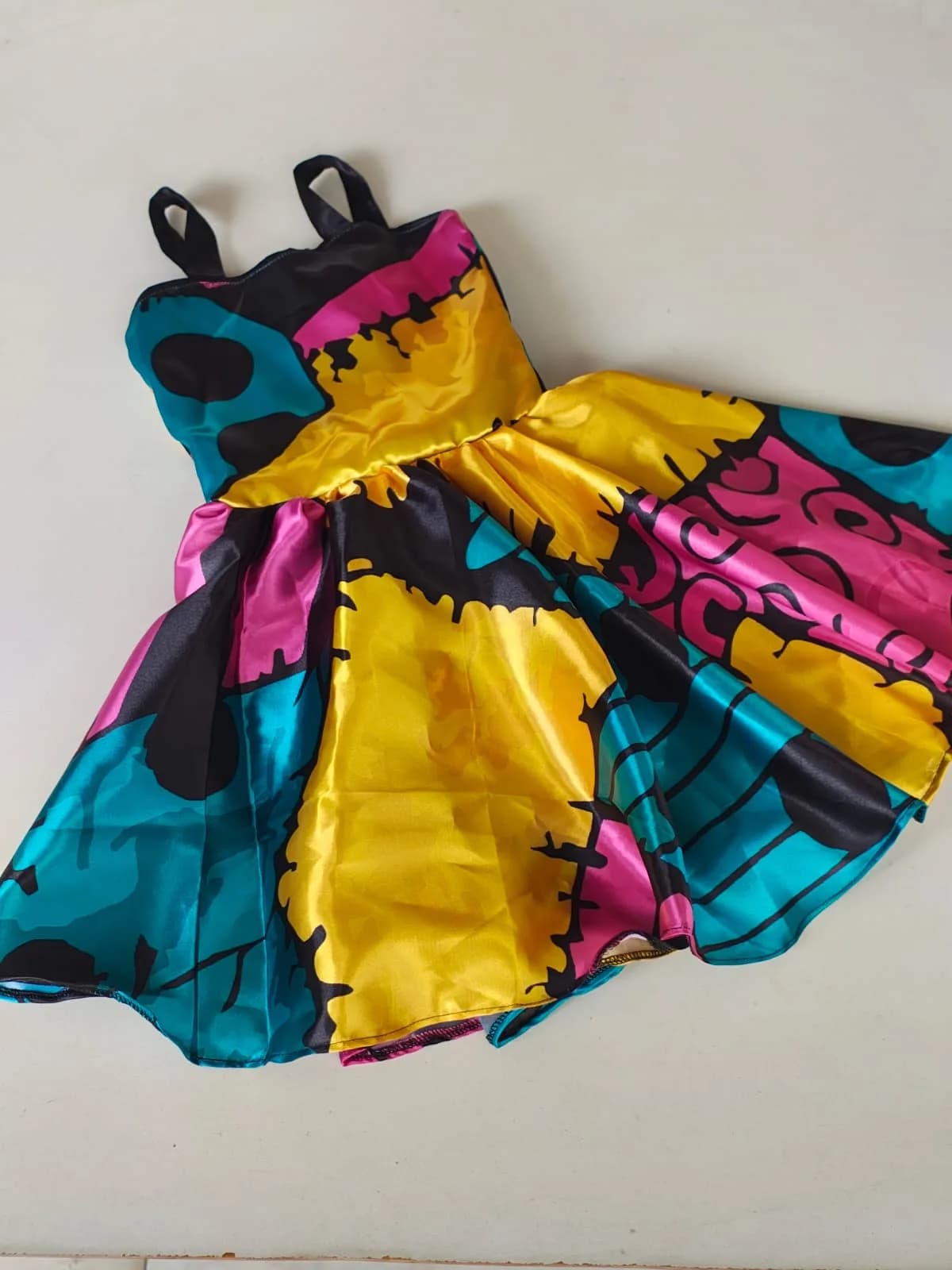 Roupa Sally