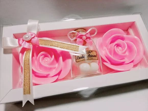 Kit Presente de Aniversário, Pote de Pérolas com Sabonetes