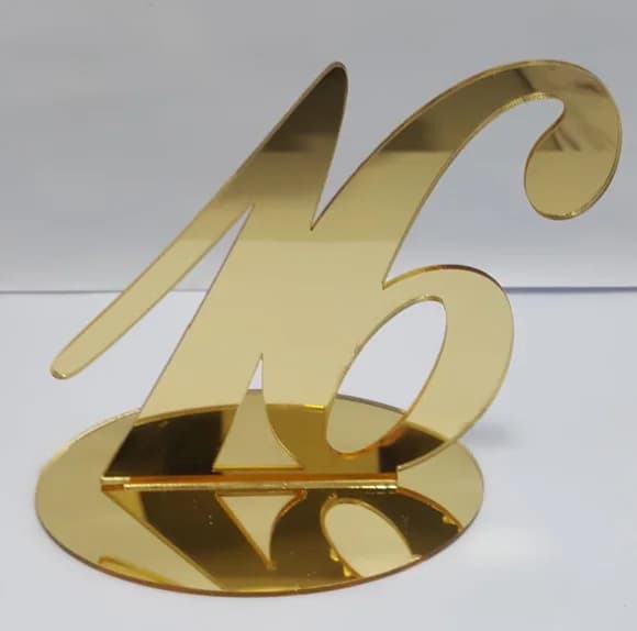 Topo de Bolo/mesa Numeros - 10 x 10 em Acrílico Espelhado
