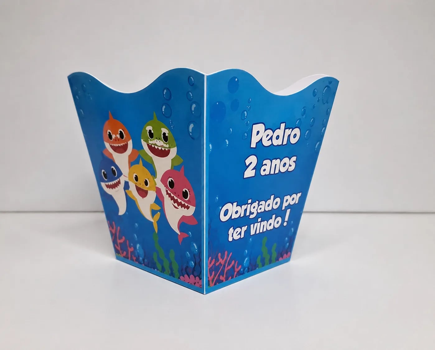 Centro de mesa Baby Shark cachepot personalizado