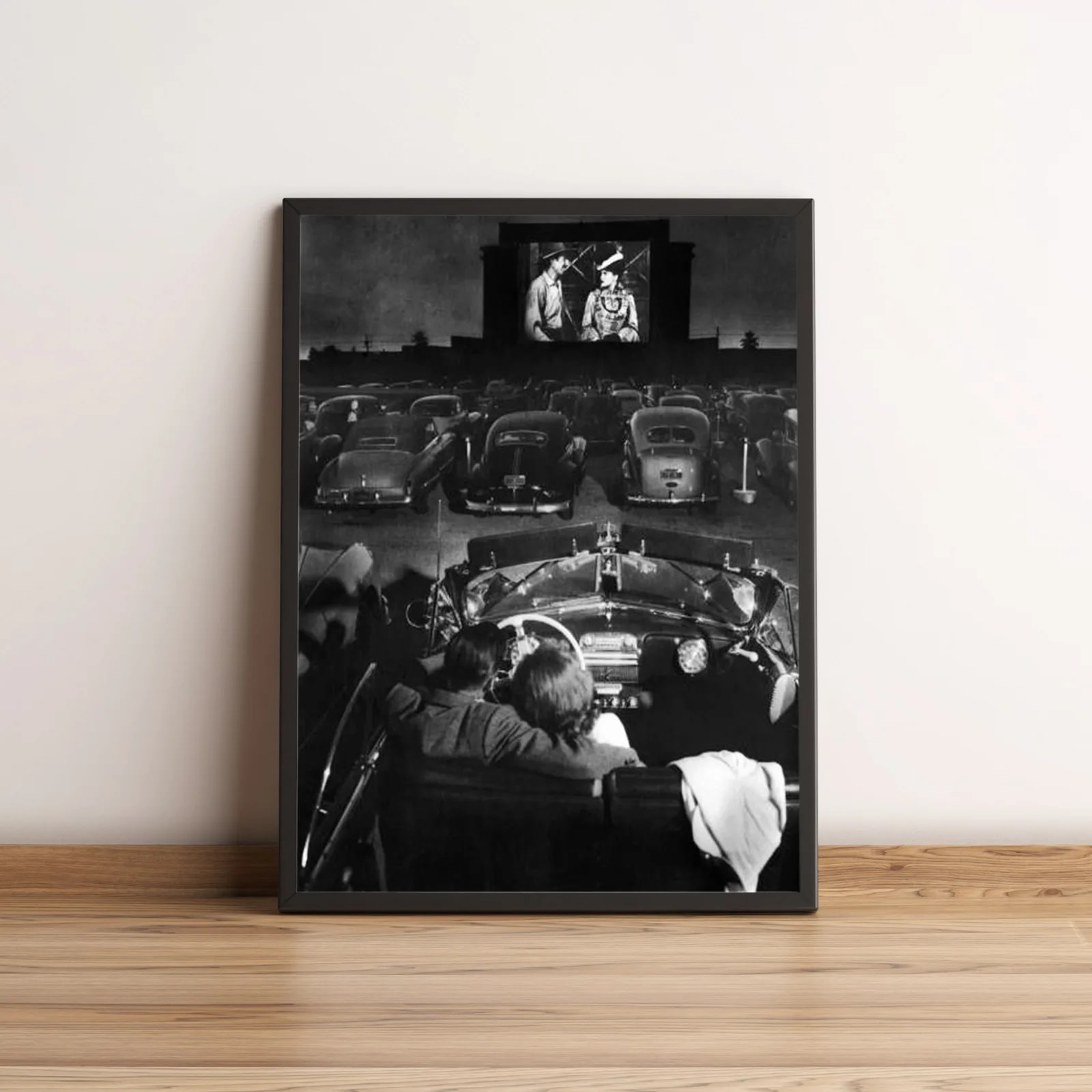 Quadro com Cinema Drive-in Vintage em Preto e Branco 27